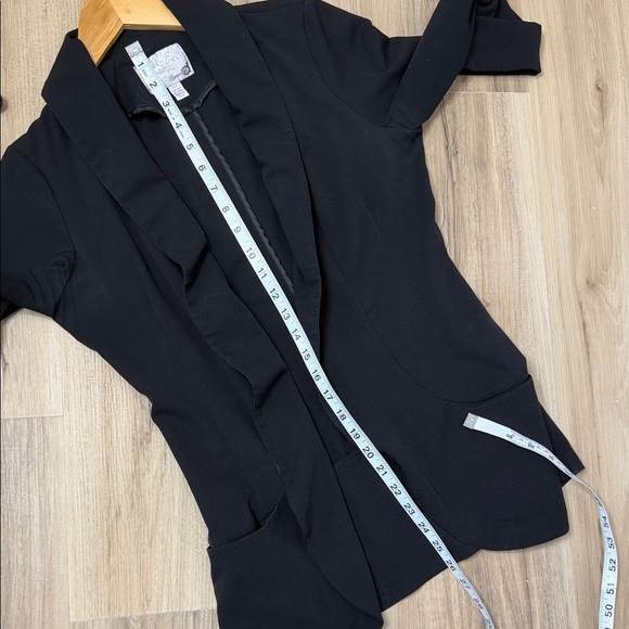 Dynamite Elegant Black Blazer with Cuffed Sleeves - Picture 6 of 6